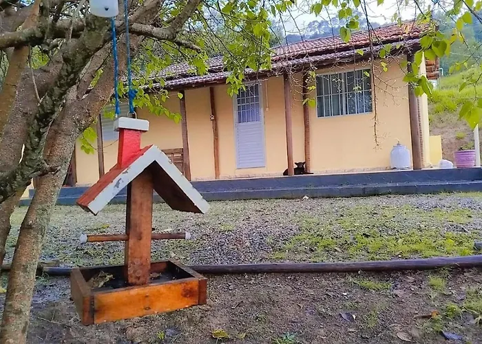 Chalés Privativos com Cozinha, Churrasqueira e Decoração - Sitio Pauletto Jarinu